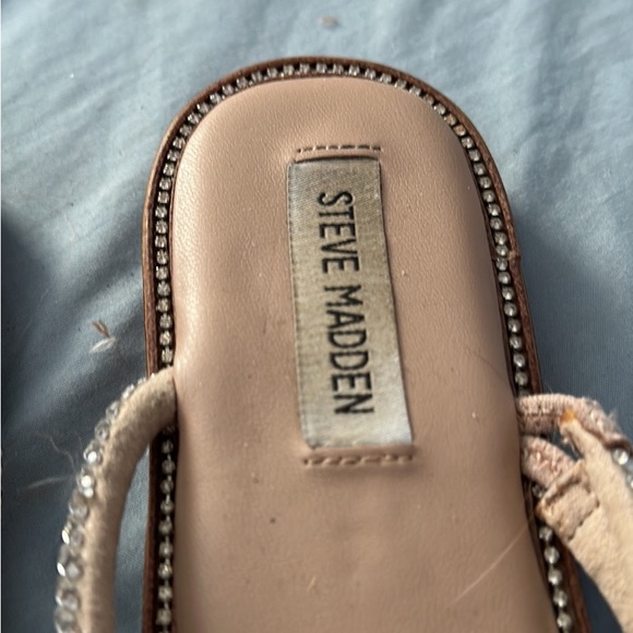 Steve Madden sandals. Like new, worn only once. - Picture 3 of 3